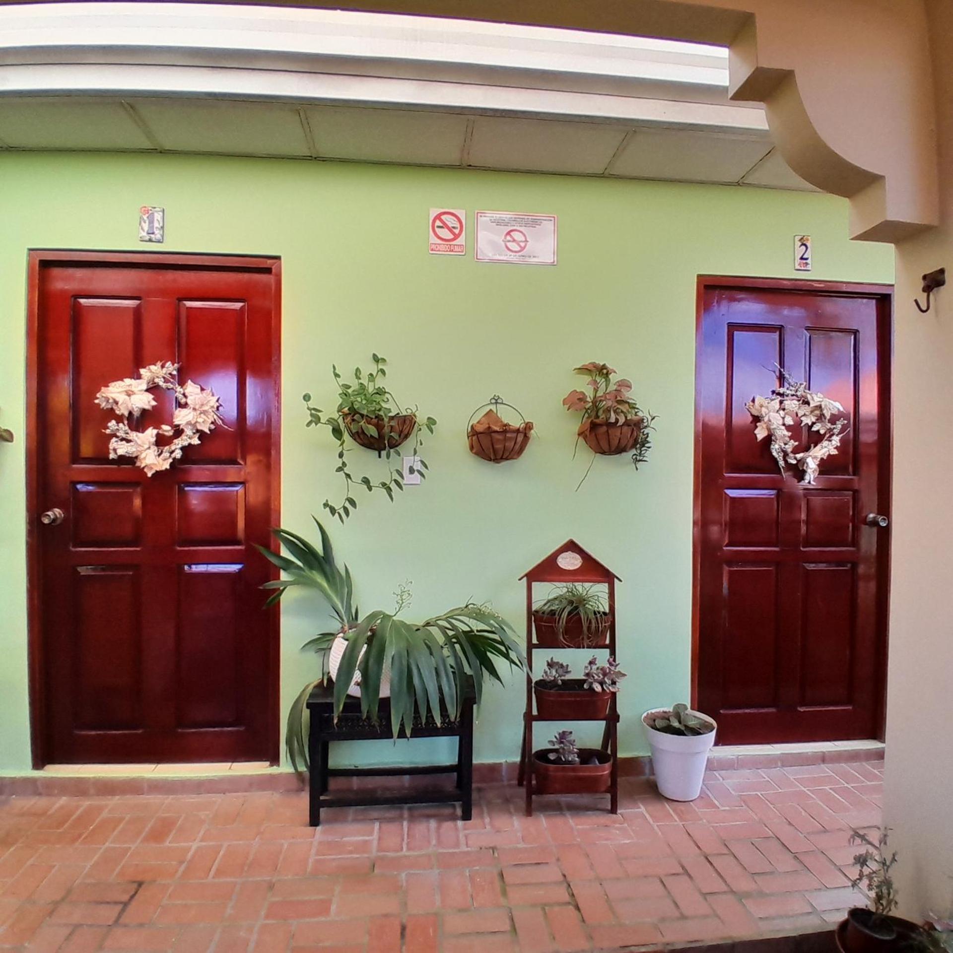 Hostel Kimmell / Hostal Familiar La Casita De Los Kimmell Las Tablas Ngoại thất bức ảnh