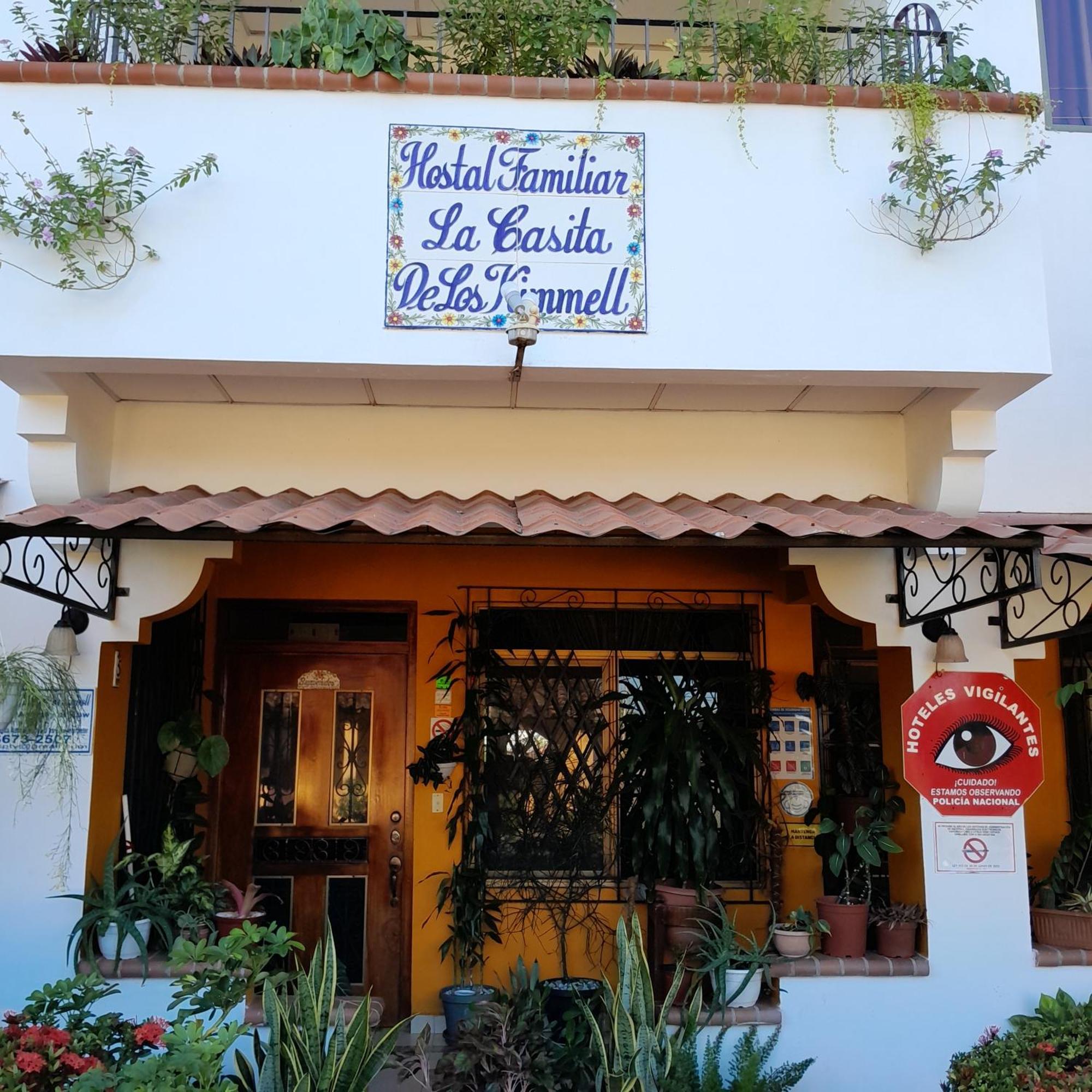 Hostel Kimmell / Hostal Familiar La Casita De Los Kimmell Las Tablas Ngoại thất bức ảnh