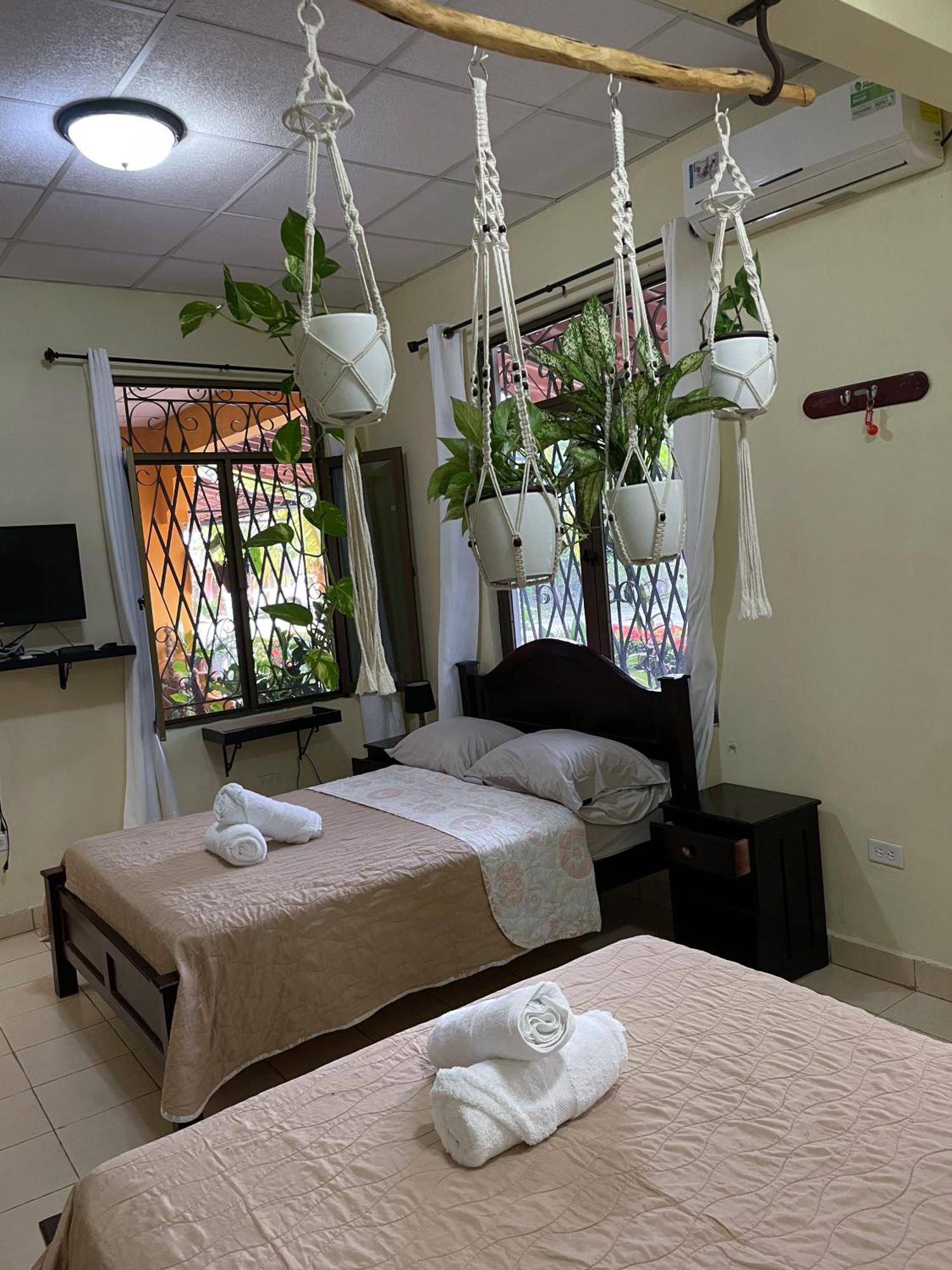 Hostel Kimmell / Hostal Familiar La Casita De Los Kimmell Las Tablas Phòng bức ảnh