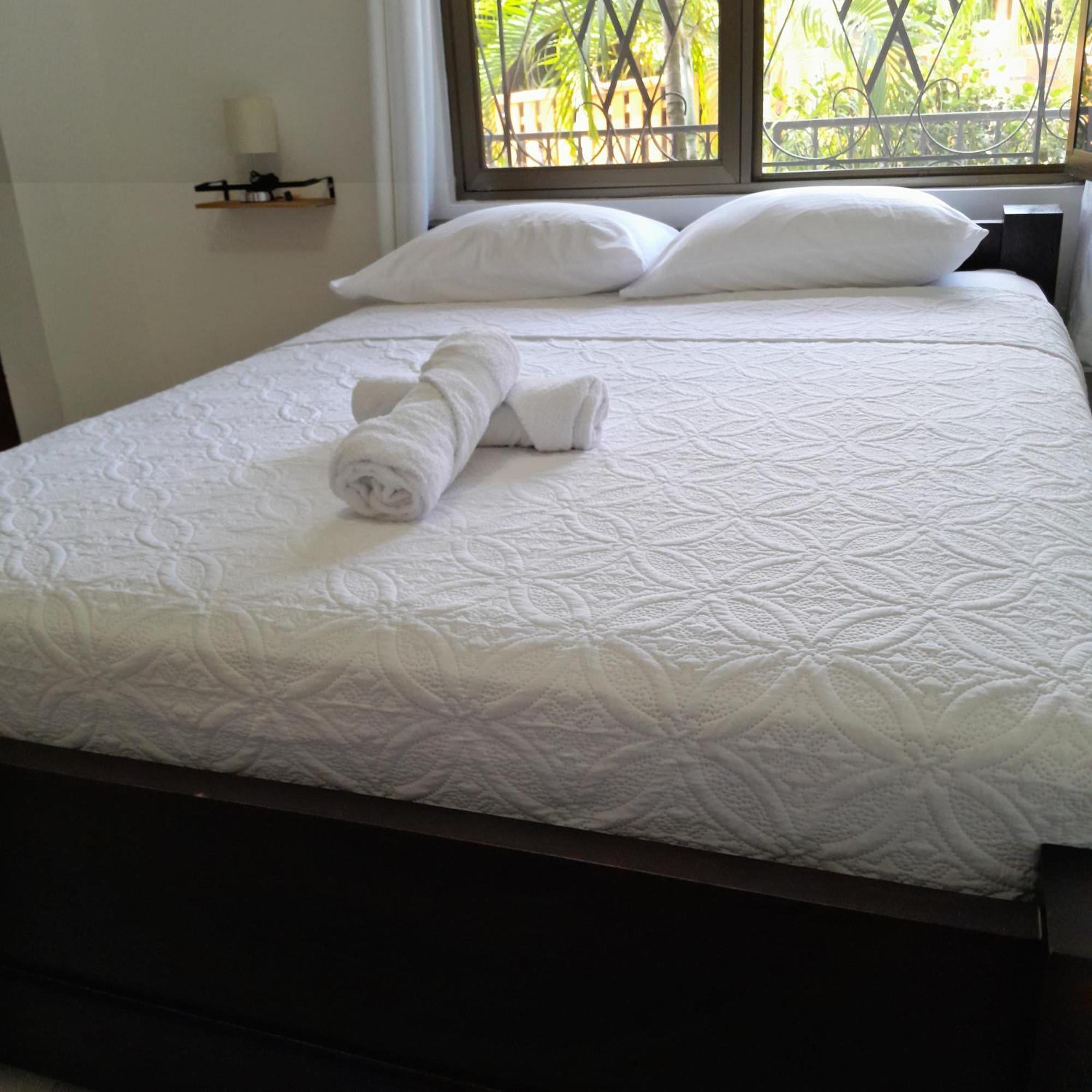Hostel Kimmell / Hostal Familiar La Casita De Los Kimmell Las Tablas Ngoại thất bức ảnh